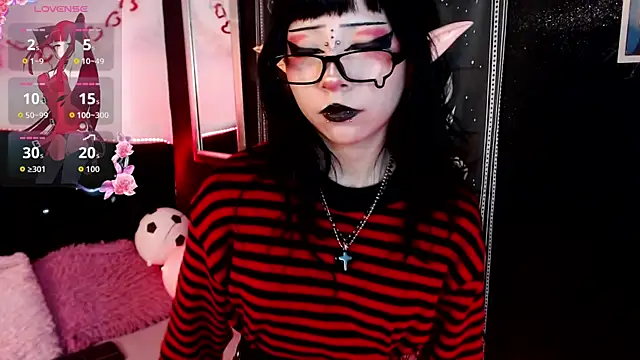 KiomyVamp online show from 06-24-26, 04:06