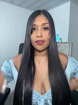 Snapshot of Simplemente_Aurora chatting on 07-10-26, 10:01 Simplemente Aurora online show from 07-10-26, 10:01