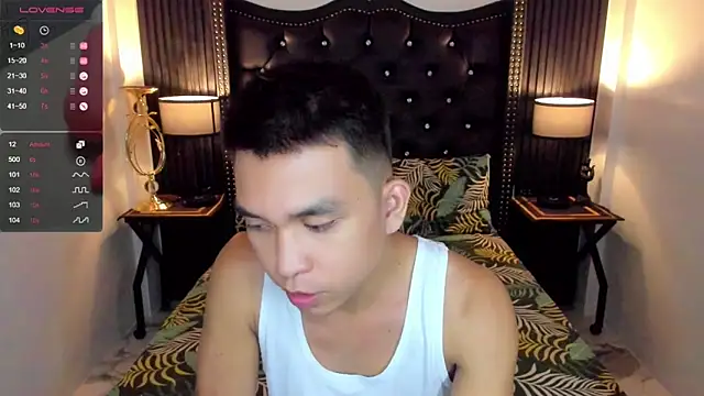 AsianRoman Grey online show from 06-06-26, 04:33