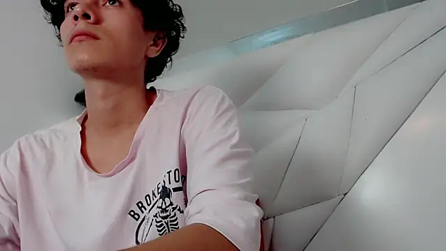 Shirowitheb online show from 04-10-26, 01:05