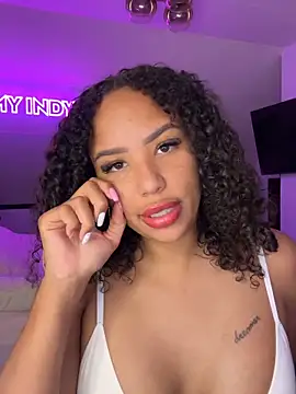 princessromyindy online show from 04-19-26, 08:44