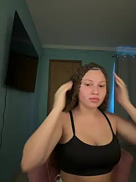 sophiiahot online show from 05-05-26, 11:40
