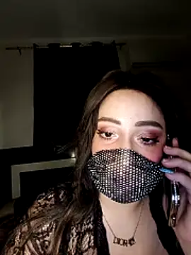 Lillylolo online show from 04-12-26, 02:44