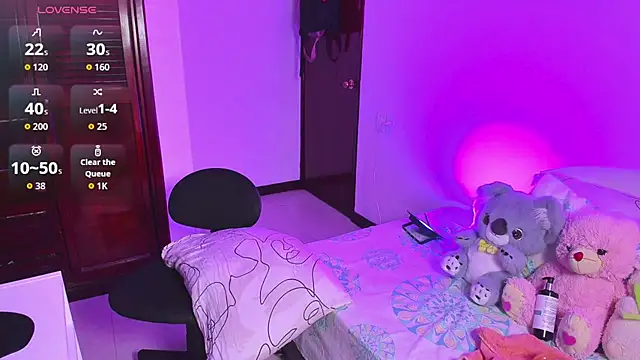 liiliie petite online show from 07-20-26, 08:44