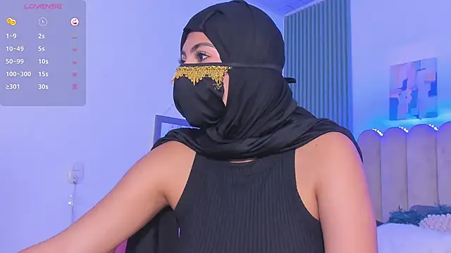 Snapshot of Layla_amirah chatting on 05-19-26, 03:02 Layla amirah online show from 05-19-26, 03:02