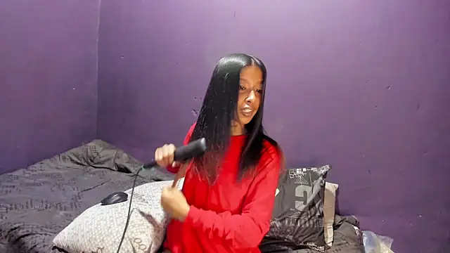 Indianteezerr online show from 06-25-26, 04:55