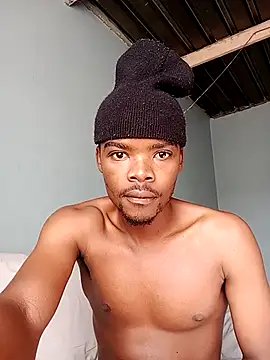 Snapshot of Nkazimulz chatting on 04-16-26, 07:53 Nkazimulz online show from 04-16-26, 07:53