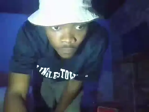 Snapshot of Nkazimulz chatting on 04-26-26, 04:15 Nkazimulz online show from 04-26-26, 04:15