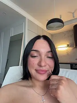 LucyHotty  online show from 04-14-26, 10:10