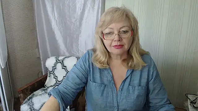 LavandaMay online show from 04-29-26, 10:52
