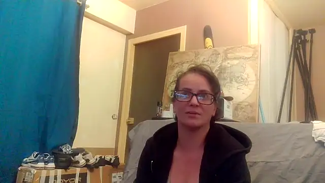 Miliffhj online show from 05-11-26, 07:11