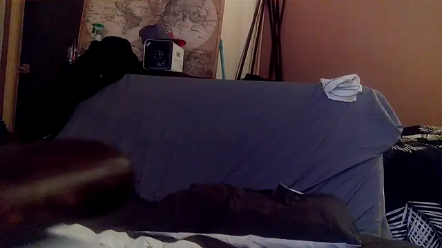 Miliffhj online show from 05-12-26, 07:22