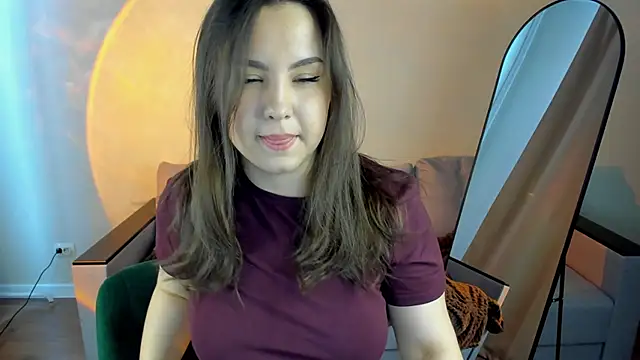 Nelie Evans online show from 05-19-26, 01:56