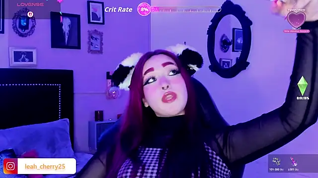 Snapshot of Leah_cherry chatting on 07-16-26, 09:43 Leah cherry online show from 07-16-26, 09:43