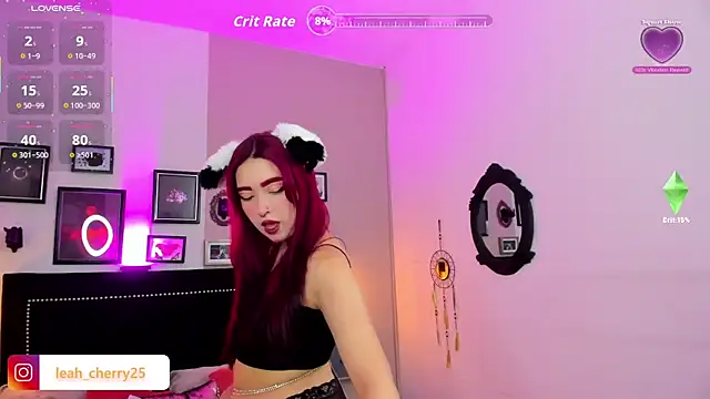 Snapshot of Leah_cherry chatting on 07-17-26, 09:08 Leah cherry online show from 07-17-26, 09:08