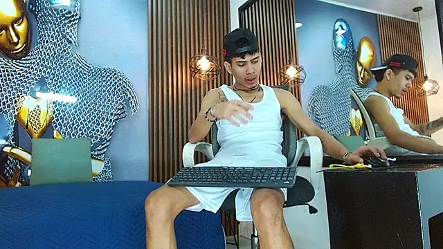 Skinny cute Alyer online show from 05-12-26, 02:19