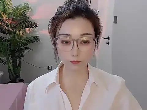 Yunxi- online show from 04-21-26, 02:26