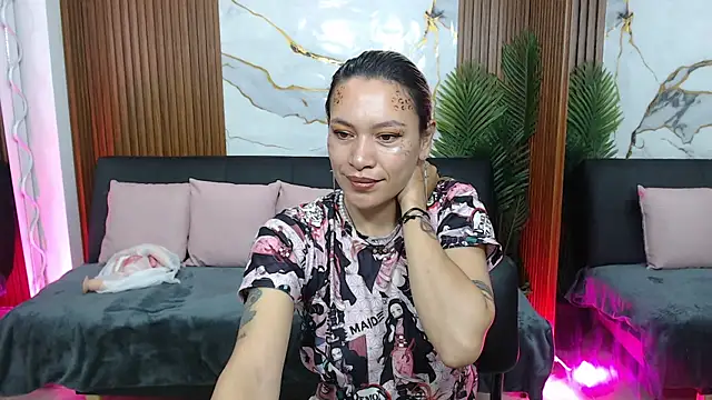 alonddra tay online show from 04-20-26, 11:46
