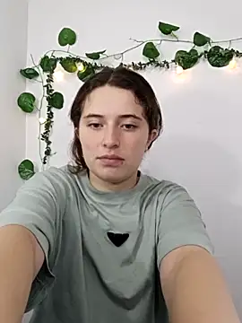 Snapshot of Cherry_Boom18 chatting on 05-22-26, 03:28 Cherry Boom18 online show from 05-22-26, 03:28
