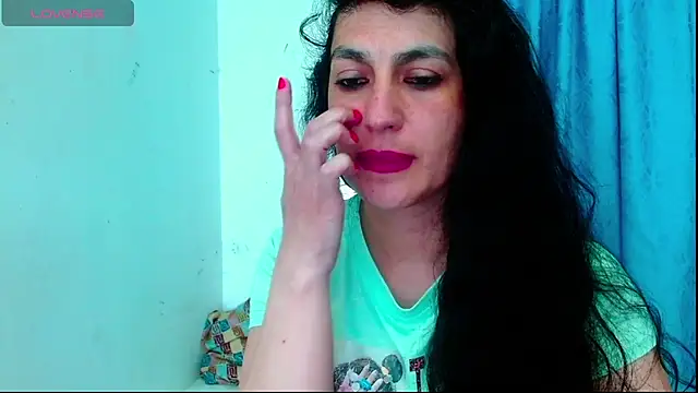 diosa gil online show from 05-08-26, 02:06