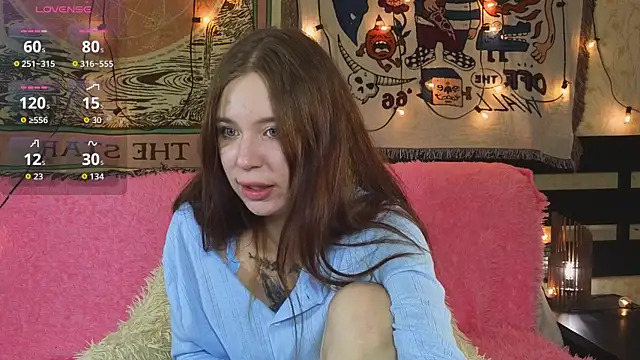 BlueberryMilMil online show from 04-12-26, 04:56