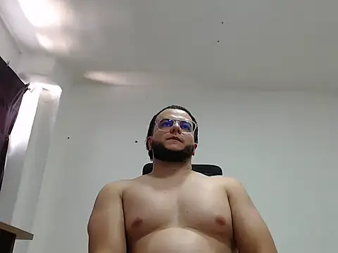 Masterboy00 online show from 04-18-26, 07:58