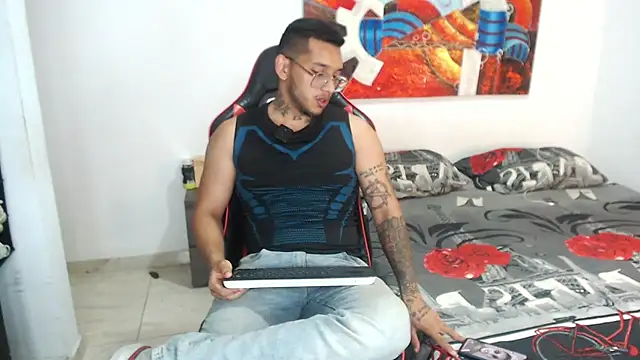 Andymanfit online show from 04-17-26, 11:41