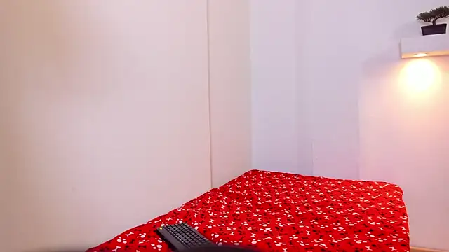 Snapshot of Kenji_n_Rousse chatting on 07-15-26, 08:58 Kenji n Rousse online show from 07-15-26, 08:58