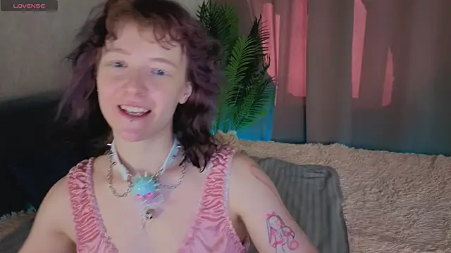 Ricki Bloom online show from 05-07-26, 09:25