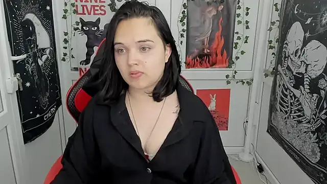 Caroline cutte online show from 06-29-26, 10:15