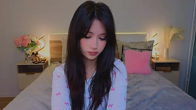 BrianaSteels online show from 04-29-26, 06:28