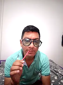 Piruchin2006 online show from 04-10-26, 08:41