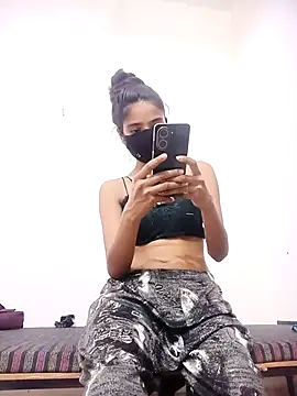 Riya cum66 online show from 04-25-26, 08:39