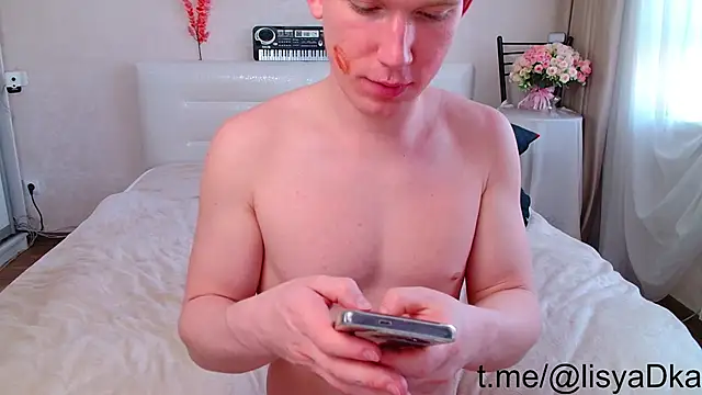 The Slutty Fox online show from 04-25-26, 01:41