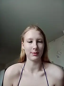 Snapshot of Tanya_Savel chatting on 04-29-26, 01:21 Tanya Savel online show from 04-29-26, 01:21