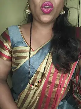 Snapshot of ur_love_kannada1 chatting on 07-24-26, 06:17 ur love kannada1 online show from 07-24-26, 06:17