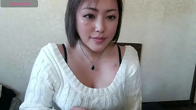 Snapshot of Anna_jpn8 chatting on 05-05-26, 06:43 Anna jpn8 online show from 05-05-26, 06:43
