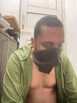 Snapshot of rathorejii chatting on 04-10-26, 04:33 rathorejii online show from 04-10-26, 04:33