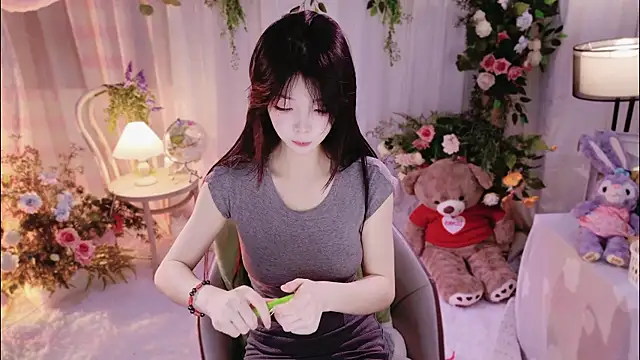 Zoe-001 online show from 07-05-26, 02:57