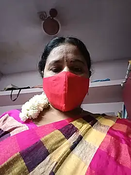 Snapshot of Tamilaunty35 chatting on 06-14-26, 05:26 Tamilaunty35 online show from 06-14-26, 05:26