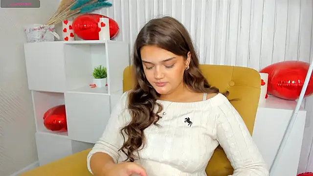Aisha Tiffany online show from 06-02-26, 10:45