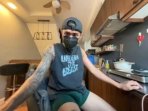 tattoo hottie online show from 04-16-26, 09:32