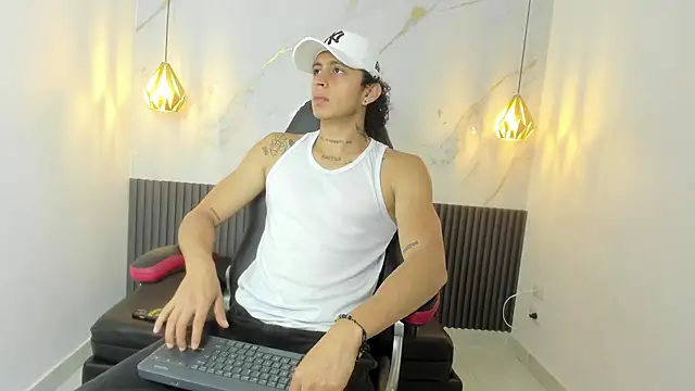 JeyTeylor online show from 04-13-26, 12:54