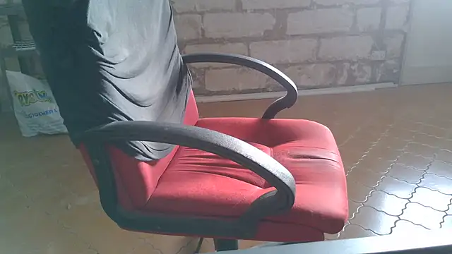 Snapshot of brunosso85ita chatting on 07-14-26, 05:07 brunosso85ita online show from 07-14-26, 05:07