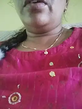 Snapshot of Monika_telugu_queen chatting on 07-04-26, 07:36 Monika telugu queen online show from 07-04-26, 07:36
