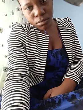 Snapshot of ShyBabe_07 chatting on 06-03-26, 11:35 ShyBabe 07 online show from 06-03-26, 11:35