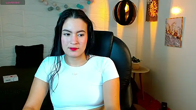 rosaleia  online show from 06-02-26, 04:25