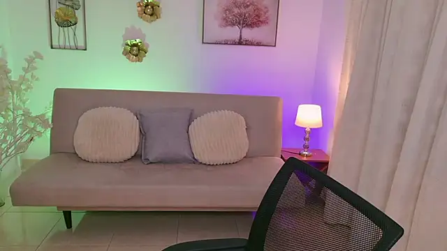 MaraVelvett online show from 04-25-26, 05:21