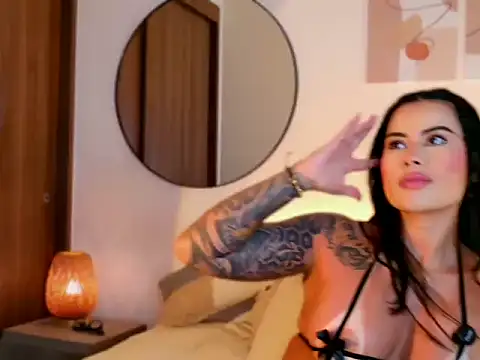 Snapshot of KimberlyWalton chatting on 06-12-26, 12:31 KimberlyWalton online show from 06-12-26, 12:31