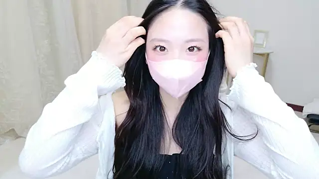 Snapshot of kii-channel chatting on 04-12-26, 02:05 kii-channel online show from 04-12-26, 02:05